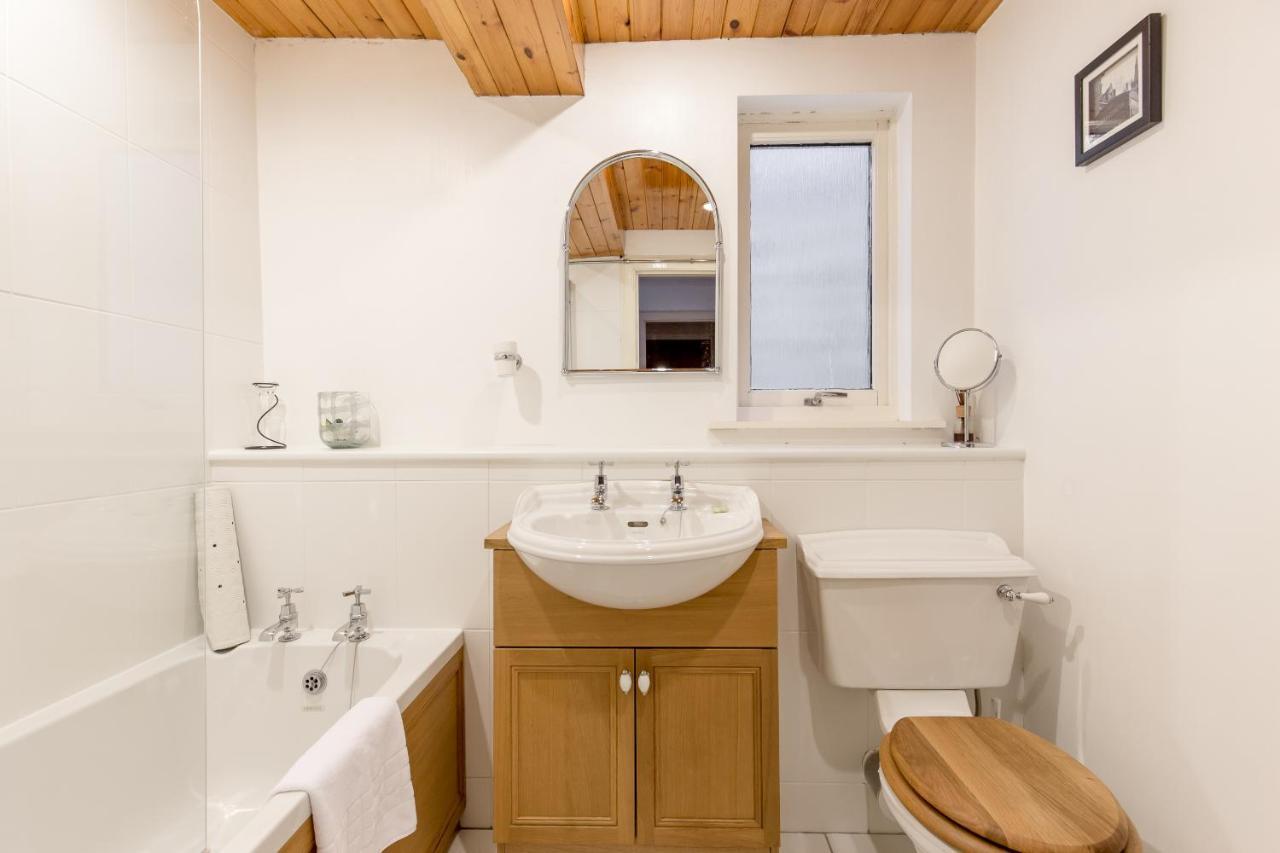 Joivy Chic Apartment In The Heart Of The Royal Mile Edinburgh Dış mekan fotoğraf
